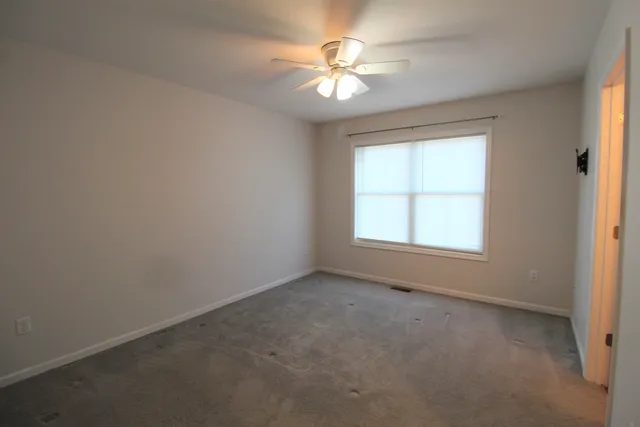 $2,050 | 2941 Locust Grv Court, Harrisonburg, VA 22801