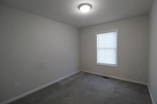 $1,900 | 2941 Locust Grv Court, Harrisonburg, VA 22801