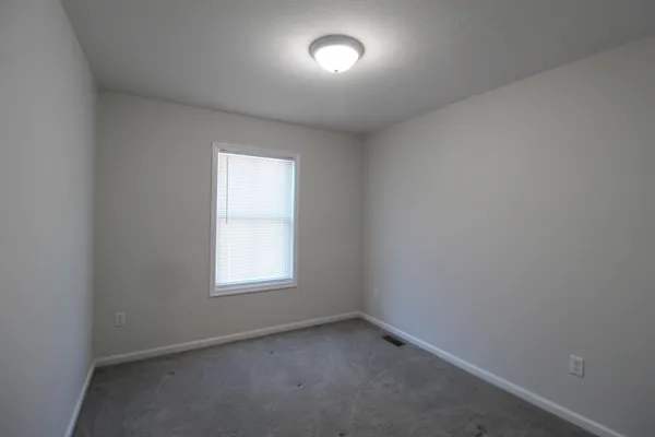 $1,900 | 2941 Locust Grv Court, Harrisonburg, VA 22801