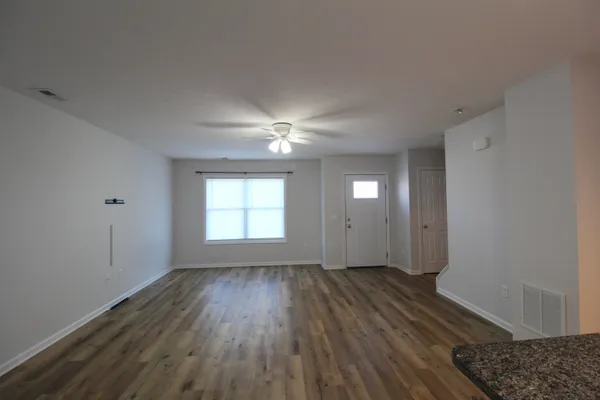 $1,900 | 2941 Locust Grv Court, Harrisonburg, VA 22801