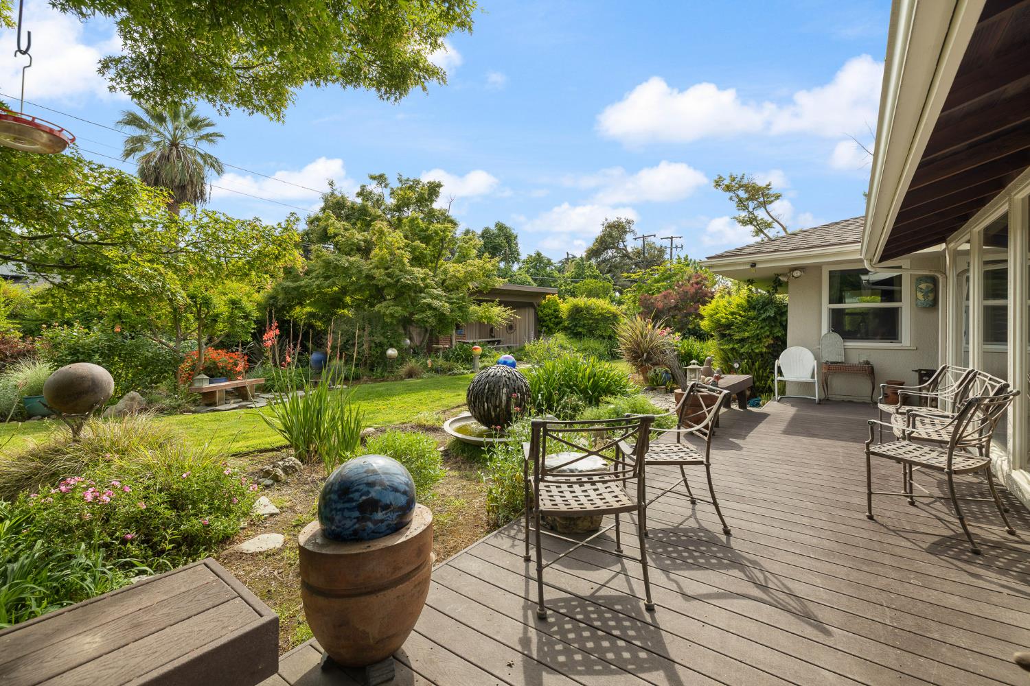 324 East Hampton Way Fresno, CA 93704 - Photo 38 of 49