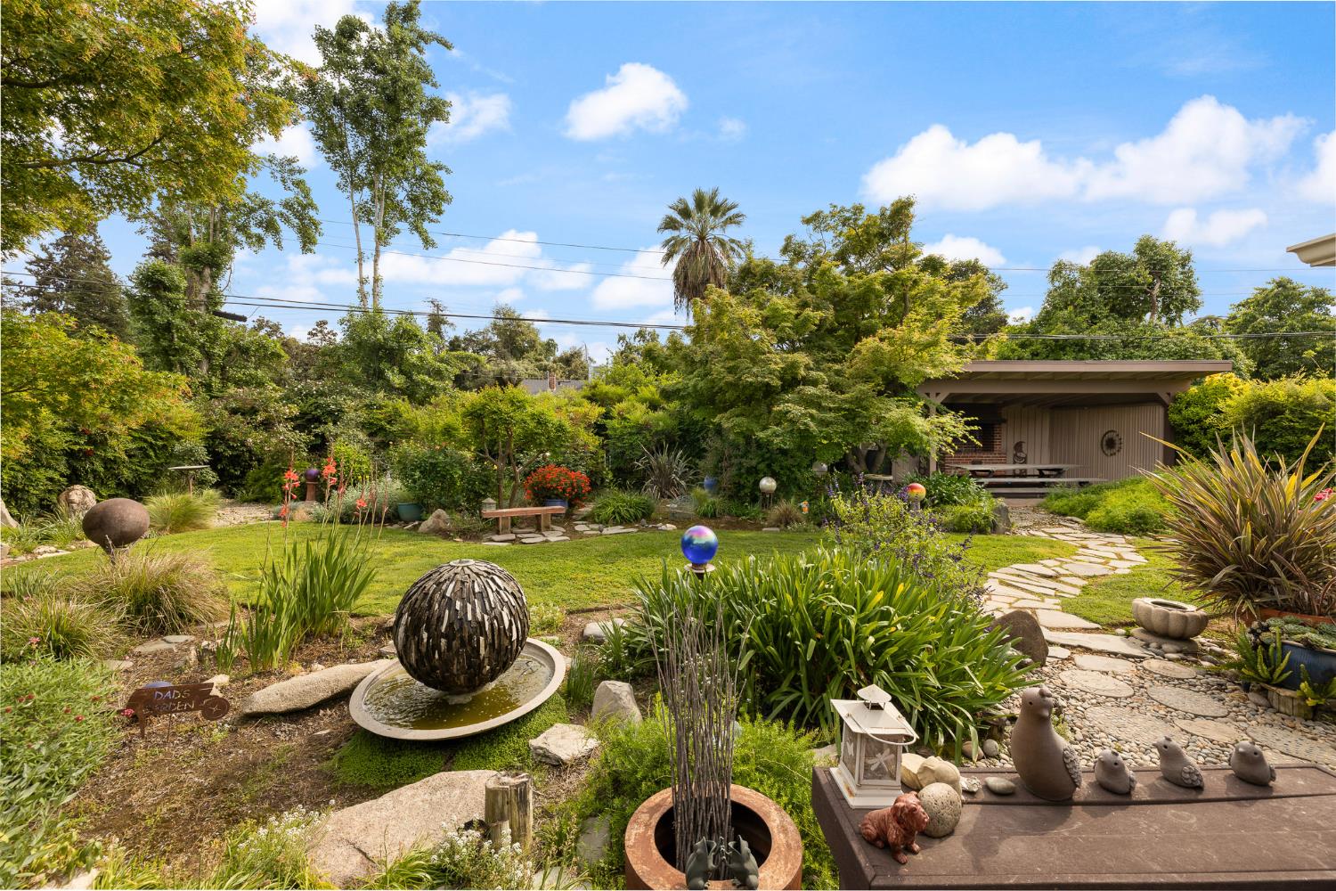 324 East Hampton Way Fresno, CA 93704 - Photo 42 of 49