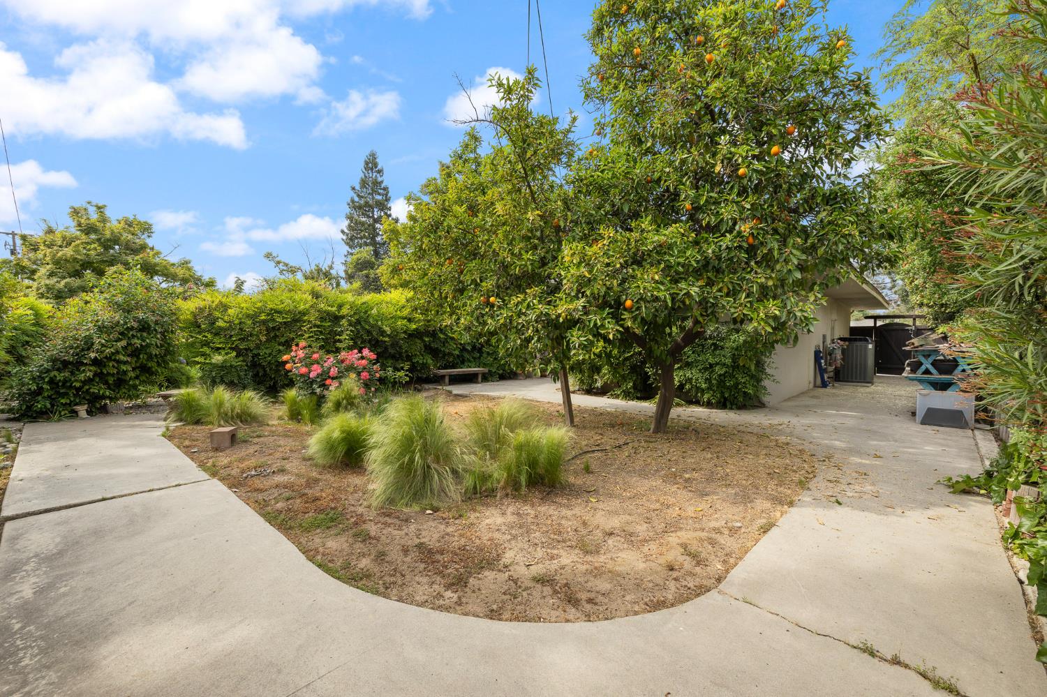 324 East Hampton Way Fresno, CA 93704 - Photo 49 of 49