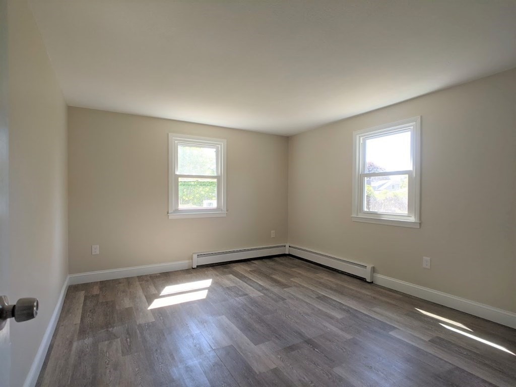 87 Country Road Agawam, MA 01001 - Photo 15 of 39 Gallery Image 15