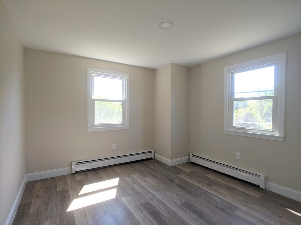 87 Country Road Agawam, MA 01001 - Photo 28 of 39 Gallery Image 28