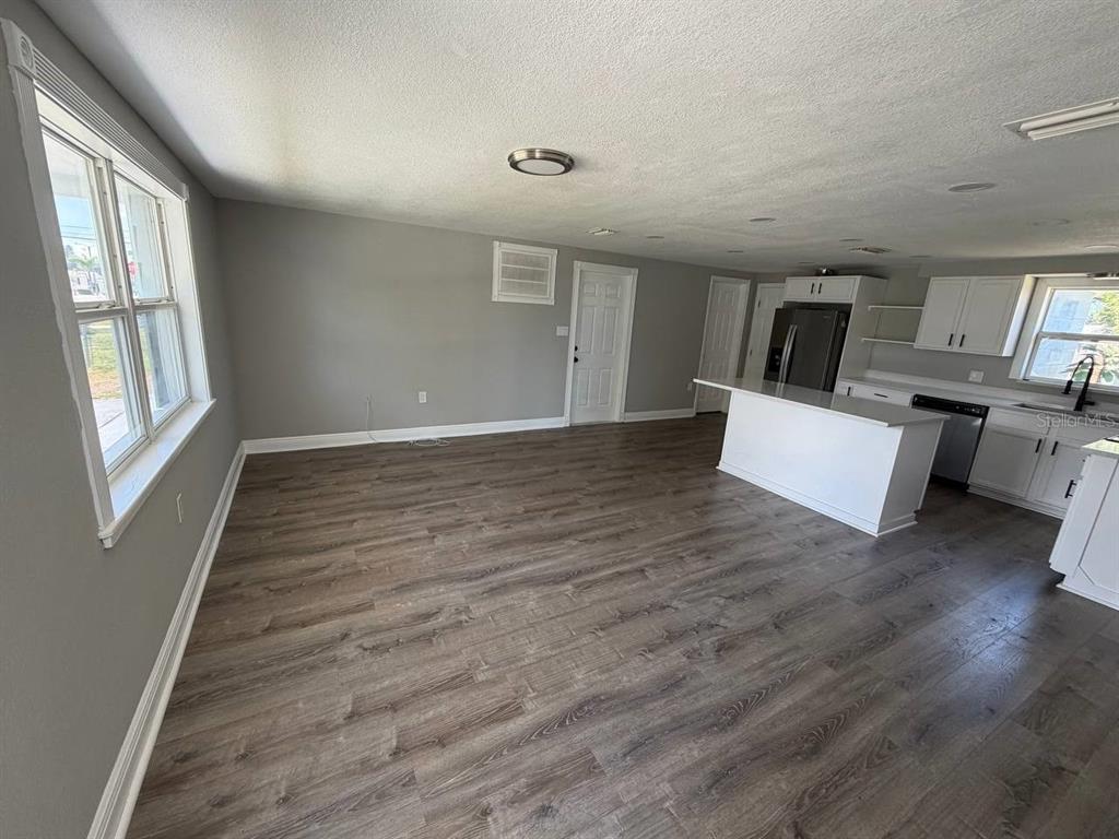 3511 Cambridge Street New Port Richey, FL 34652 - Photo 8 of 38