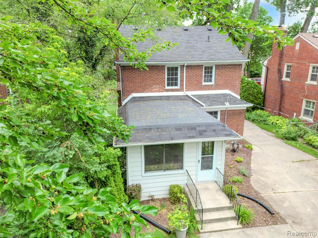 421 Maison Road Grosse Pointe Farms, MI 48236 - Photo 34 of 44