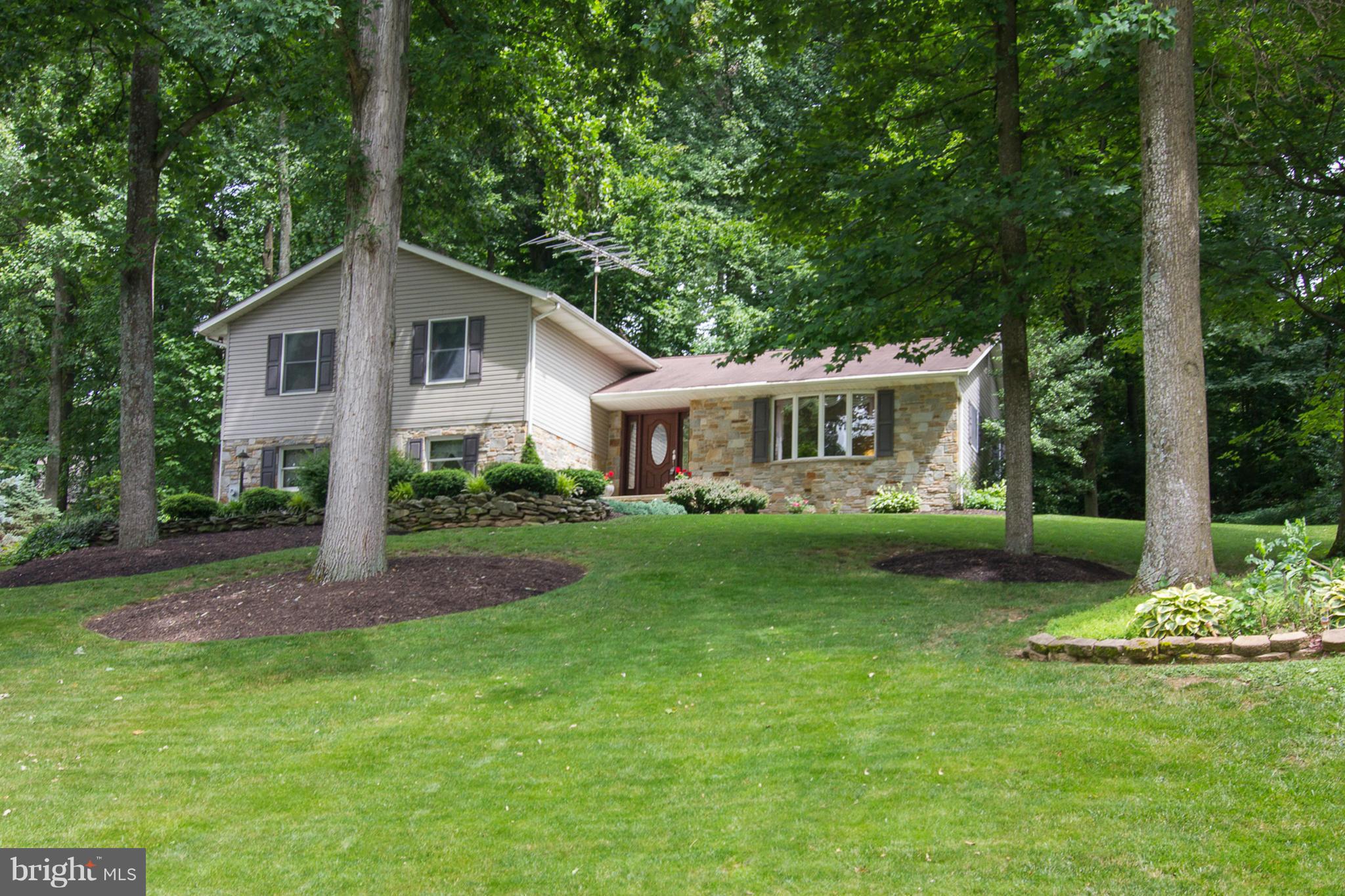 1091 Long Valley Road Westminster, MD 21158 - Photo 29 of 30 Exterior (Front)