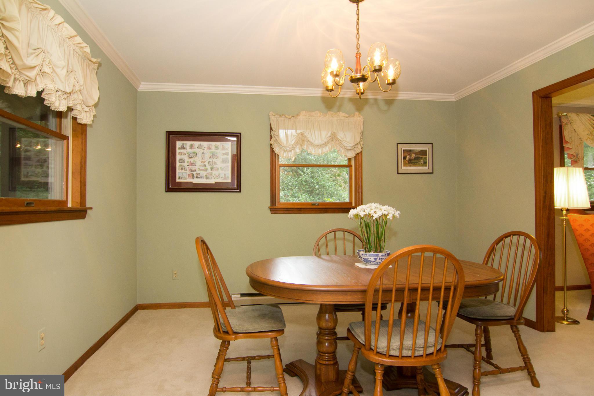 1091 Long Valley Road Westminster, MD 21158 - Photo 9 of 30 Dining Room