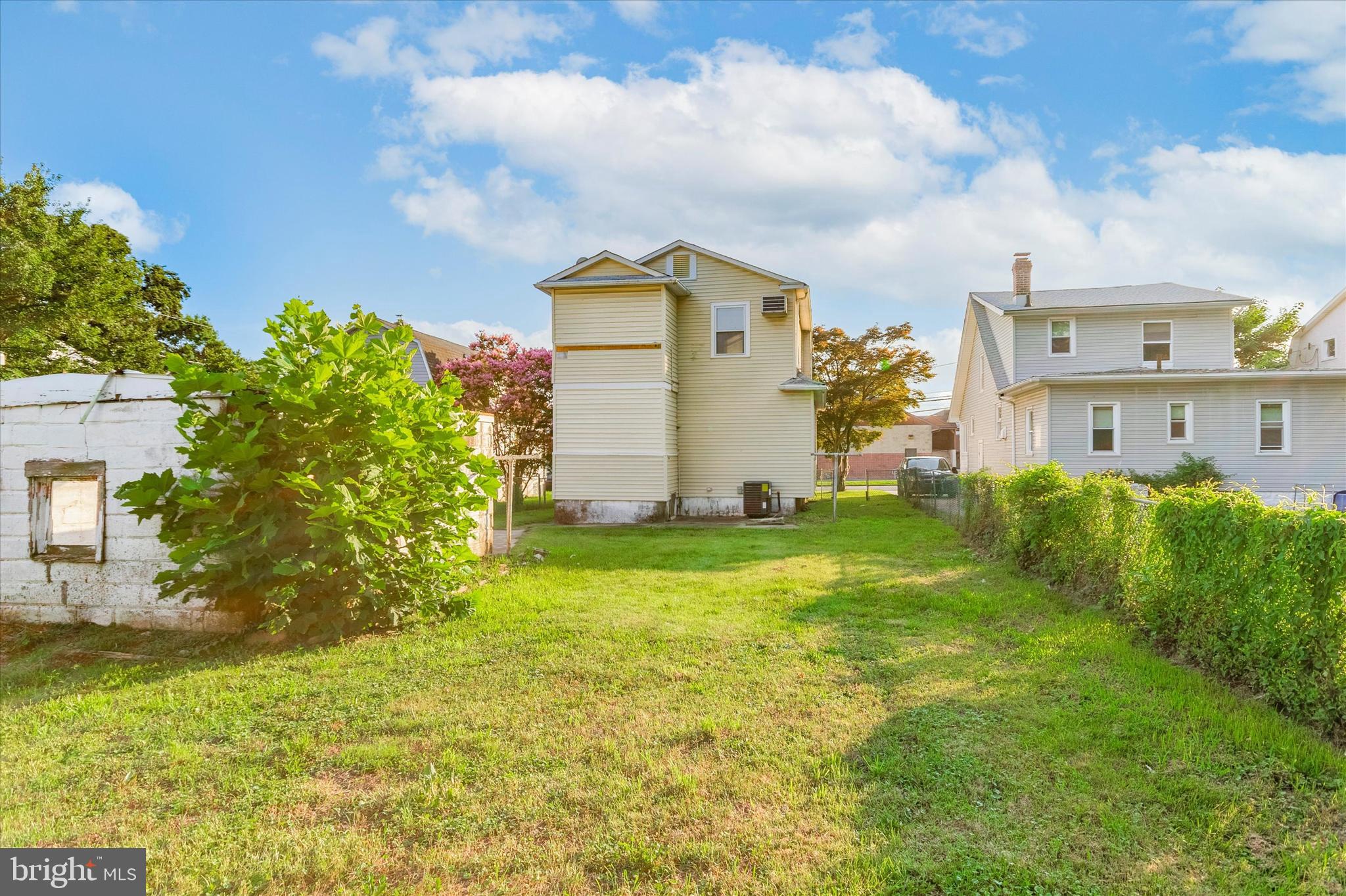 417 Garfield Avenue, Unit 2 Folcroft, PA 19032 - Photo 13 of 14 a front view of a house with garden