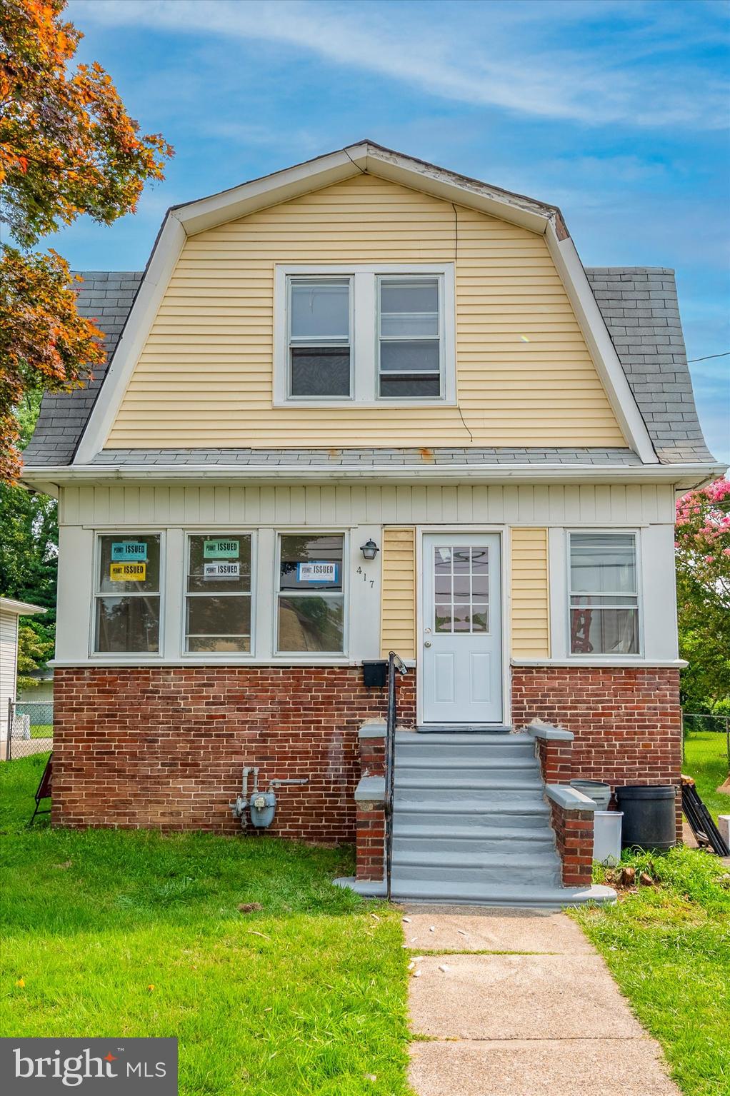 417 Garfield Avenue, Unit 2 Folcroft, PA 19032 - Photo 14 of 14 a front view of a house with garden