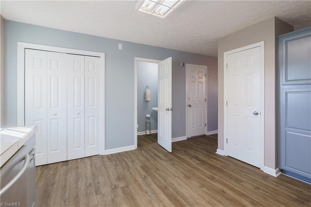 1812 North Main Street Mount Airy, NC 27030 - Photo 11 of 27