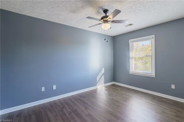 $214,900 | 1812 North Main Street, Mount Airy, NC 27030