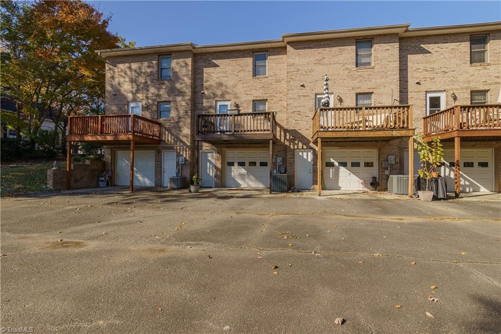 1812 North Main Street Mount Airy, NC 27030 - Photo 23 of 27