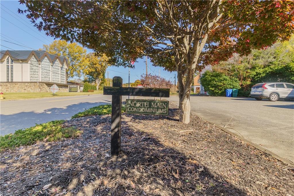 1812 North Main Street Mount Airy, NC 27030 - Photo 27 of 27