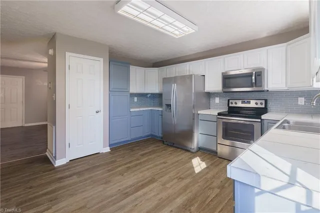 $214,900 | 1812 North Main Street, Mount Airy, NC 27030