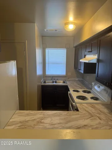 $850 | 506 Grand Pre, New Iberia, LA 70563