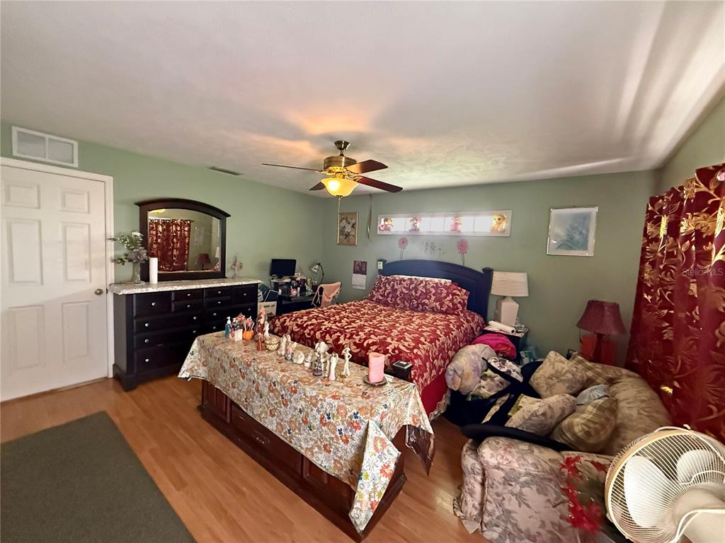 5987 Southwest 129th Place Road Ocala, FL 34473 - Photo 13 of 28 Gallery Image 13