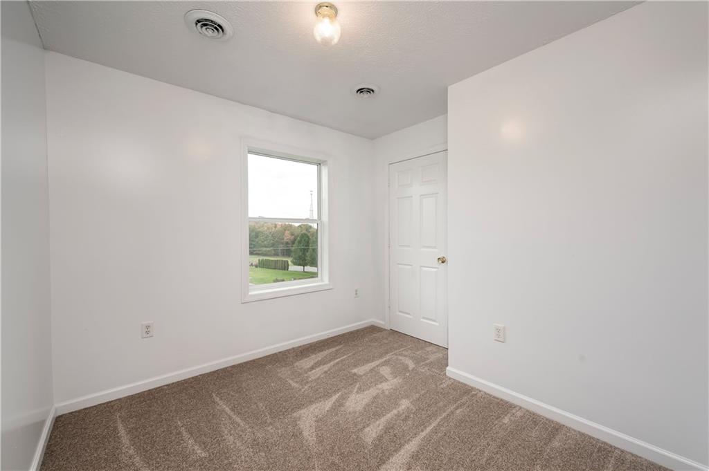 148 Whipporwill Road Butler, PA 16001 - Photo 16 of 23
