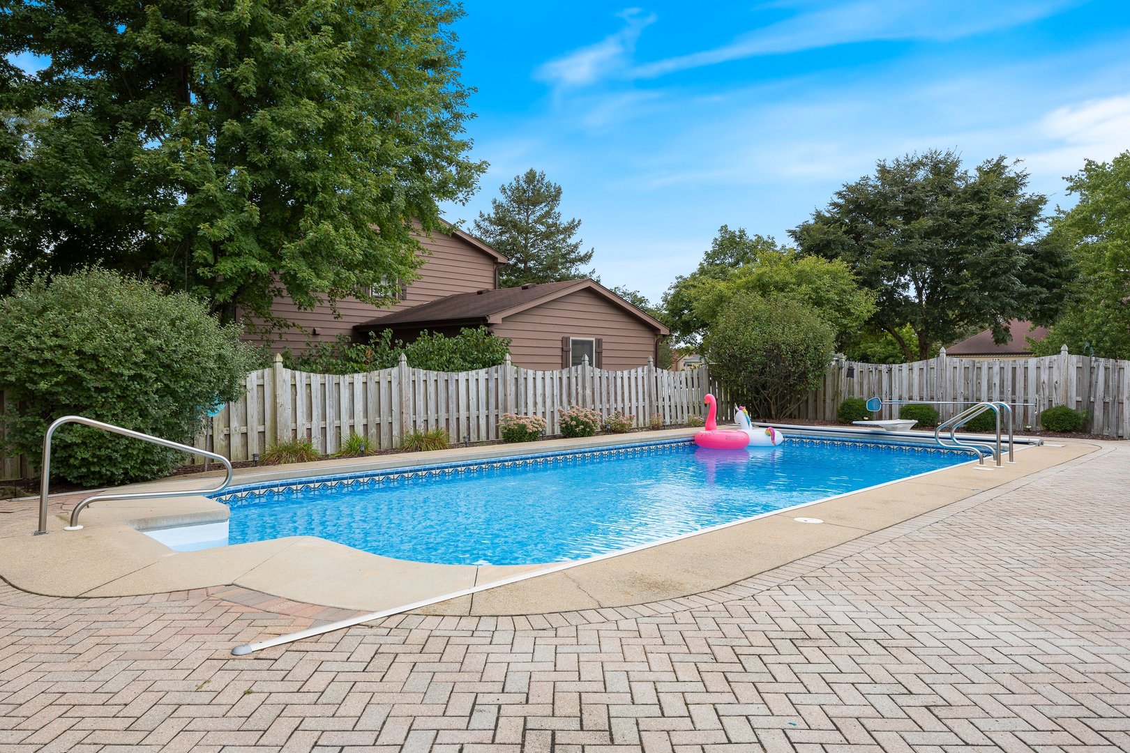 718 Raintree Drive Naperville, IL 60540 - Photo 27 of 34 Gallery Image 27