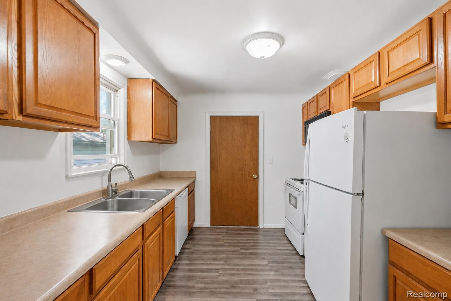 14125 Racho Boulevard Taylor, MI 48180 - Photo 5 of 25 ChatGPT Image Jun 27, 2026, 09_20_02 PM.jpg