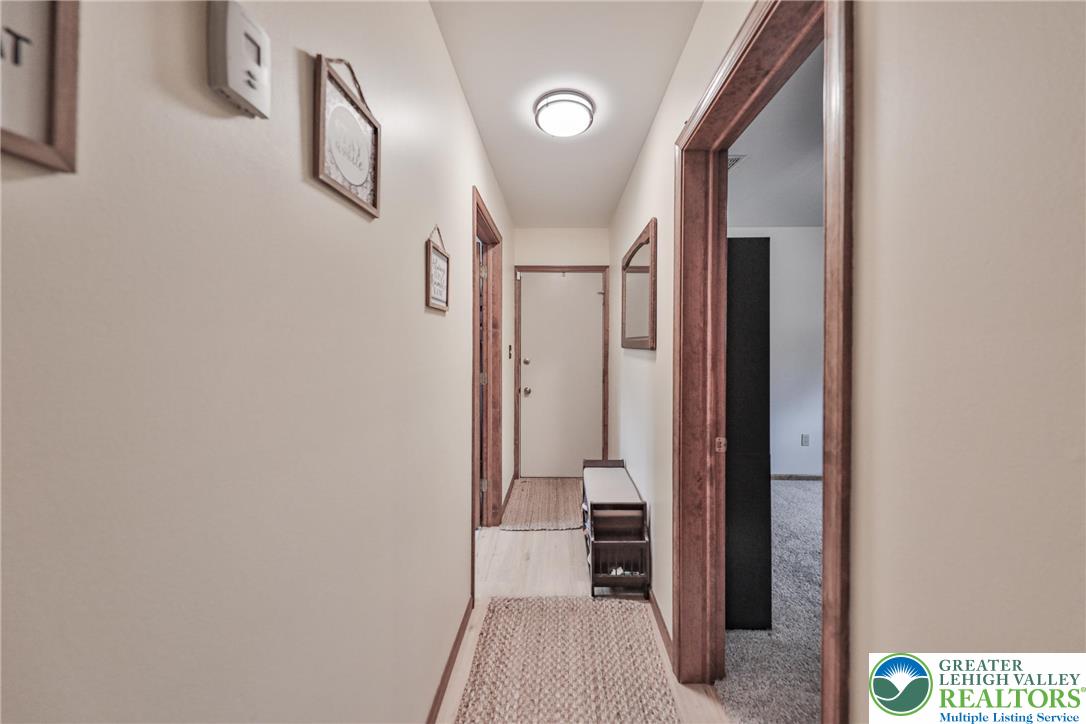 1040 Stagecoach Road West Lehighton, PA 18235 - Photo 37 of 78 hallway lower level