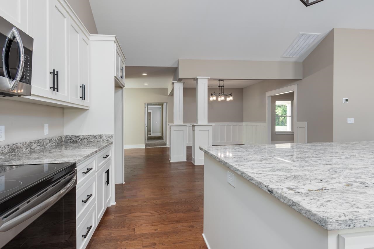 4062 Greenpond Road Gray Court, SC 29645 - Photo 13 of 36