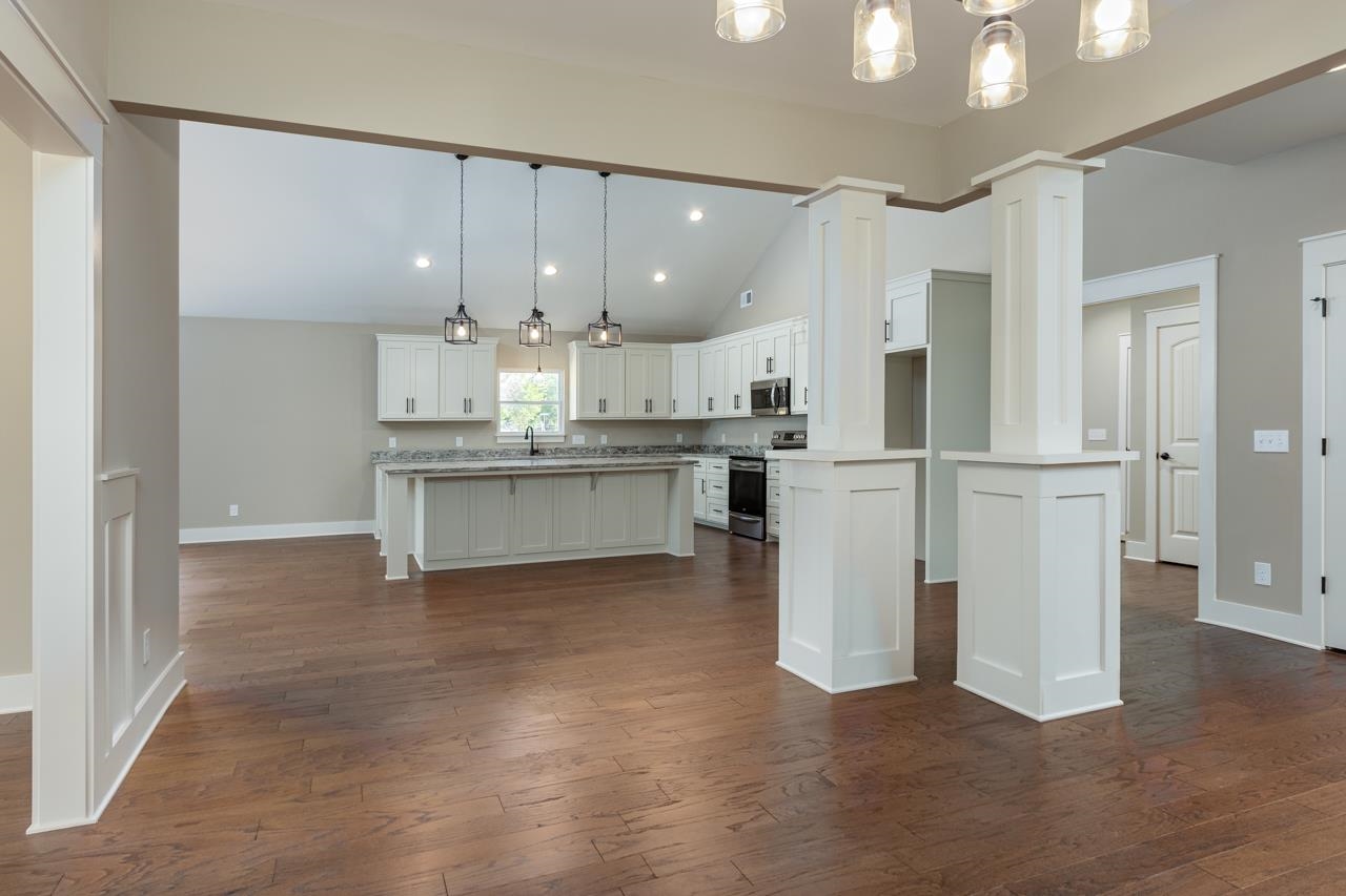 4062 Greenpond Road Gray Court, SC 29645 - Photo 9 of 36