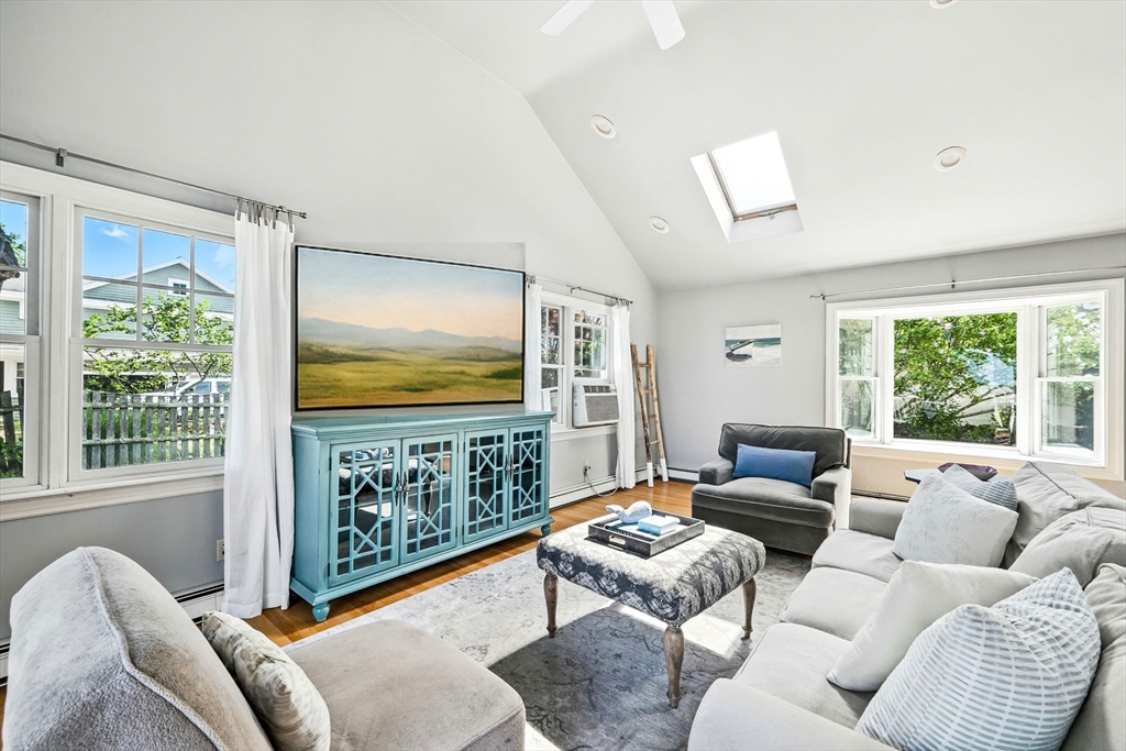 155 Village Street Marblehead, MA 01945 - Photo 11 of 42