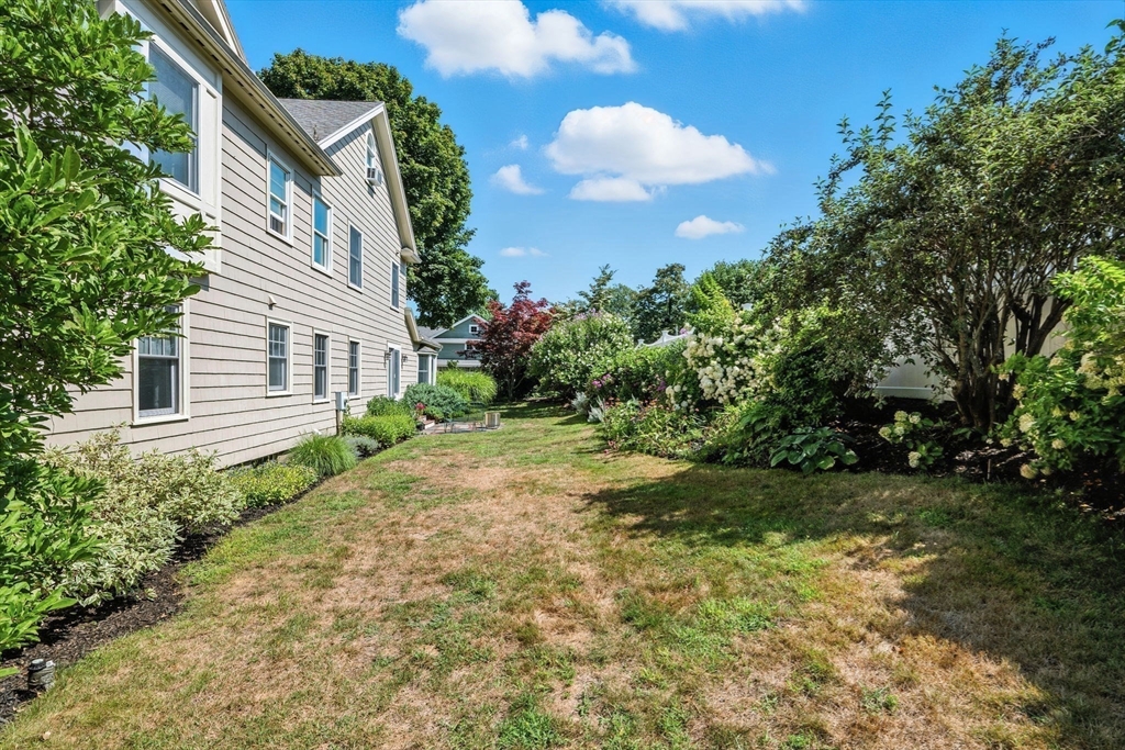 155 Village Street Marblehead, MA 01945 - Photo 40 of 42