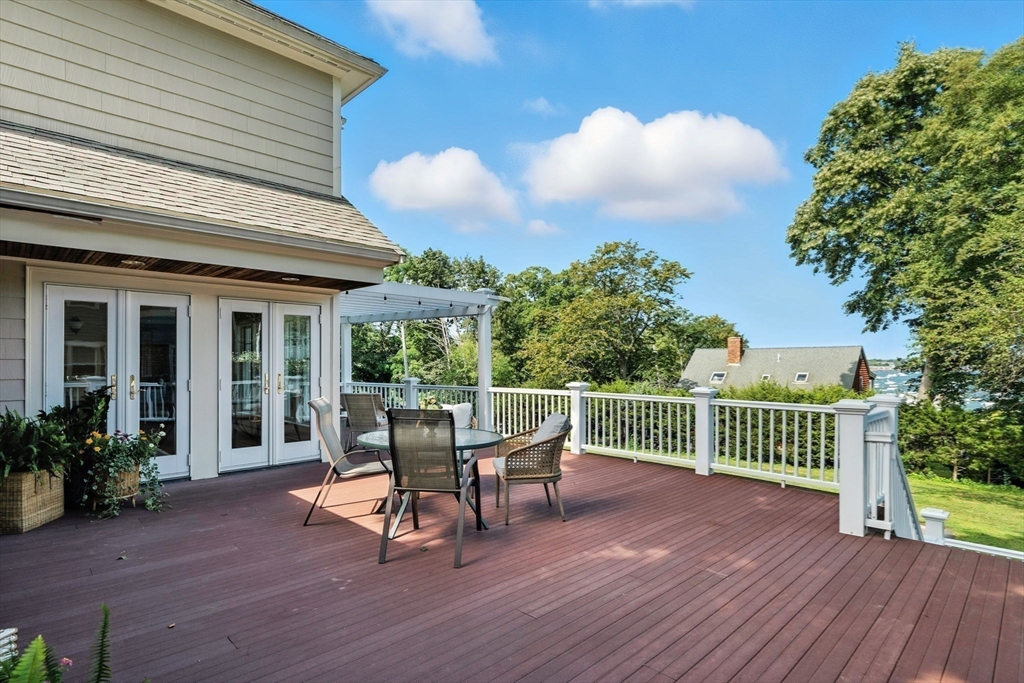 155 Village Street Marblehead, MA 01945 - Photo 7 of 42