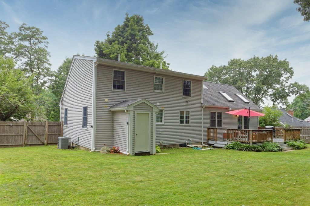 14 Fox Hill Road Billerica, MA 01821 - Photo 23 of 30 Gallery Image 23