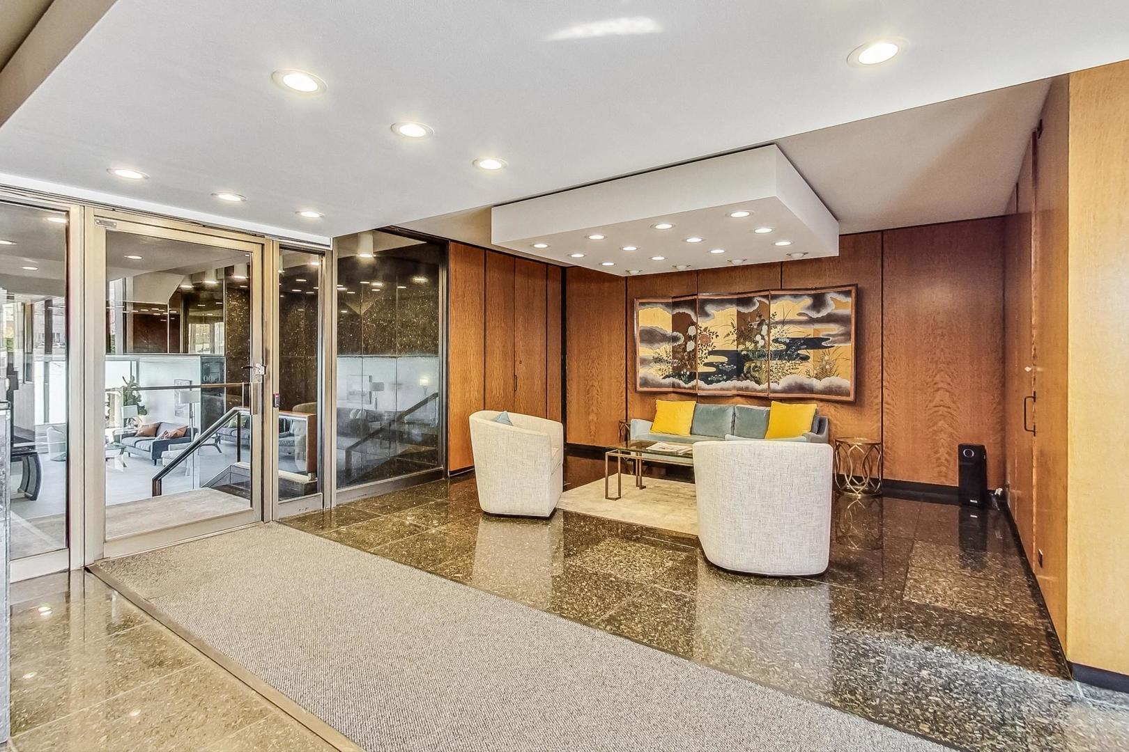 1500 Sheridan Road, Unit 1G Wilmette, IL 60091 - Photo 3 of 23