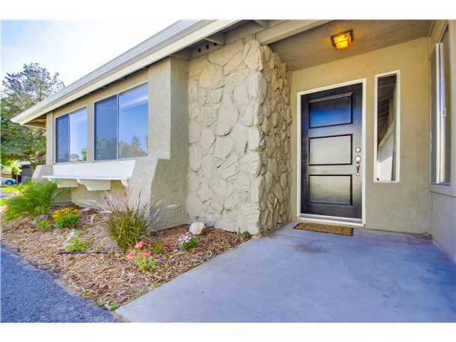 5435 Rocking Horse Lane Oceanside, CA 92057 - Photo 3 of 25 Front Door