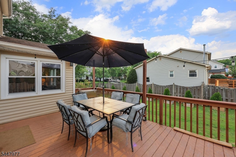 77 Rohill Road Hillsborough, NJ 08844 - Photo 16 of 39 Gallery Image 16