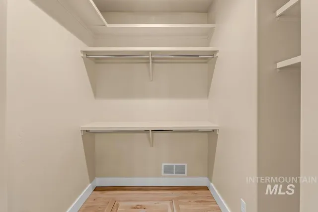 $500,000 | 1243 East Prairiefire Street, Meridian, ID 83646