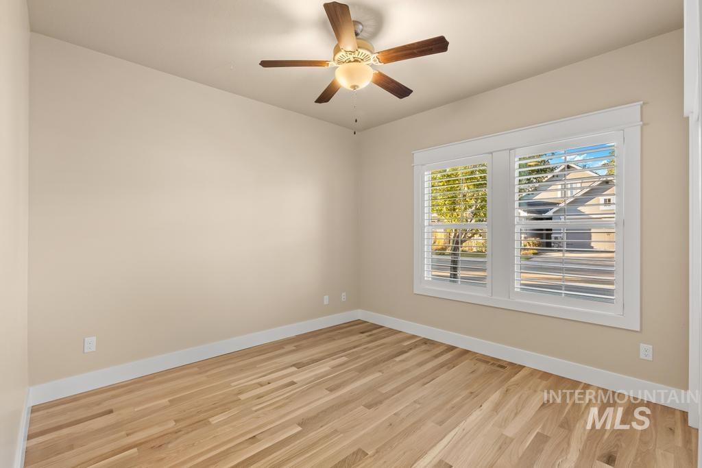 1243 East Prairiefire Street Meridian, ID 83646 - Photo 27 of 48