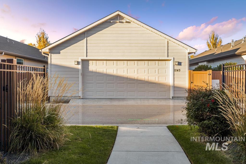 1243 East Prairiefire Street Meridian, ID 83646 - Photo 36 of 48