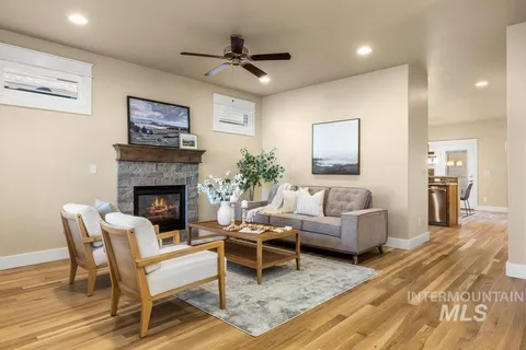 $500,000 | 1243 East Prairiefire Street, Meridian, ID 83646