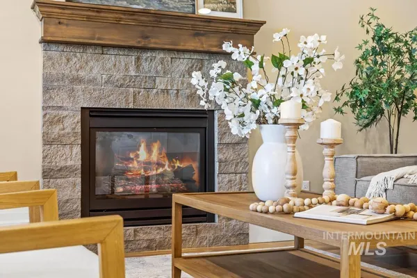 $495,000 | 1243 East Prairiefire Street, Meridian, ID 83646