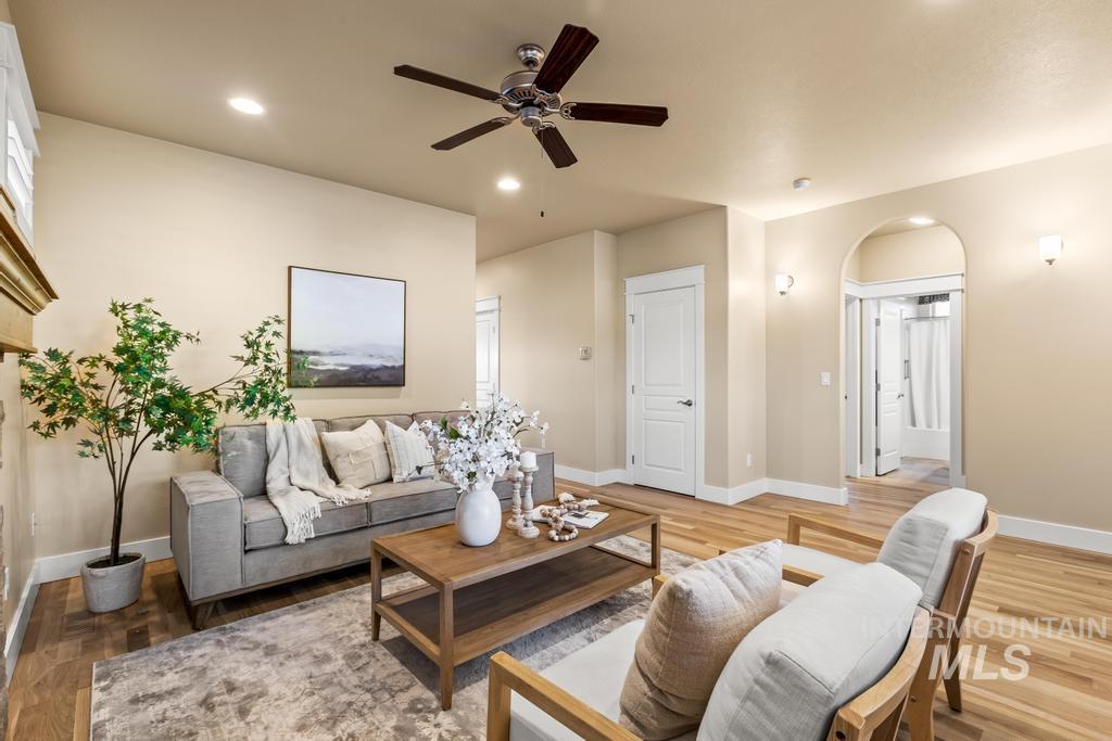 1243 East Prairiefire Street Meridian, ID 83646 - Photo 9 of 48