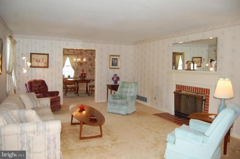 4385 Baildon Road Trappe, MD 21673 - Photo 3 of 30 Family Room