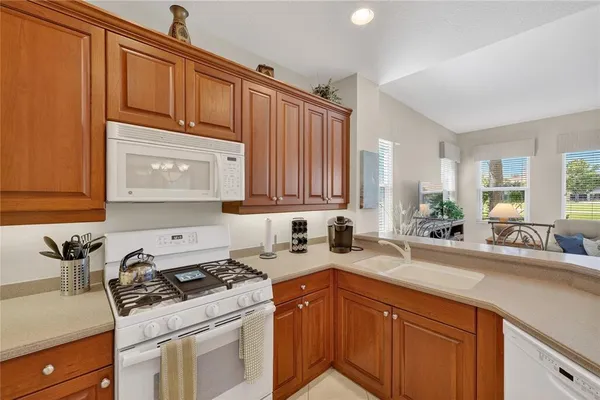 $327,495 | 926 River Basin Court, Unit 101, Bradenton, FL 34212