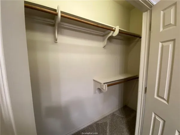 $1,950 | 212 Forest Drive, College Station, TX 77840