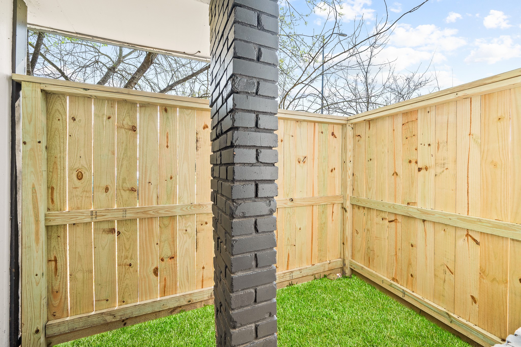 2222 Peppermill Road Houston, TX 77080 - Photo 34 of 38 a view of a house with a door