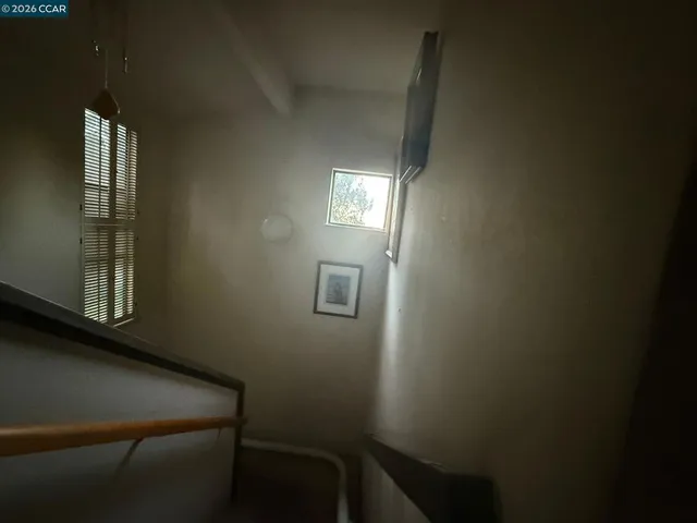 $1,110,000 | 119-119 Lincoln Drive, Sausalito, CA 94965