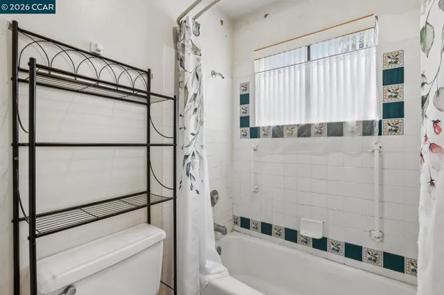 $1,110,000 | 119-119 Lincoln Drive, Sausalito, CA 94965