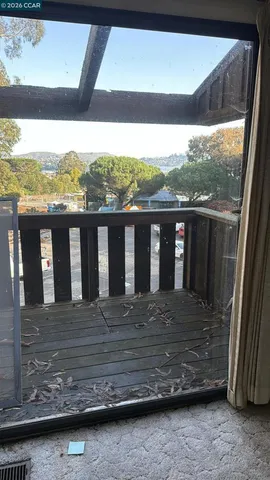 $1,110,000 | 119-119 Lincoln Drive, Sausalito, CA 94965