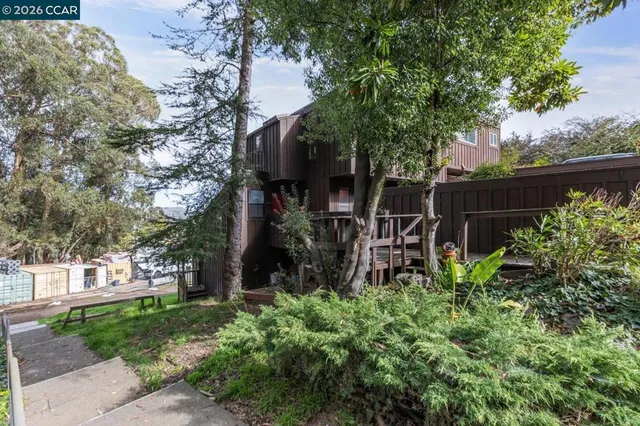 $1,110,000 | 119-119 Lincoln Drive, Sausalito, CA 94965
