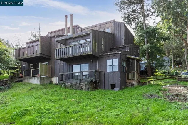 $1,110,000 | 119-119 Lincoln Drive, Sausalito, CA 94965